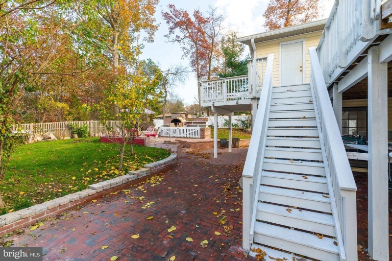 Building Photo - 2512 Linwood Ln