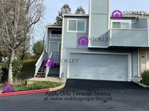 Building Photo - 461 Camelback Rd