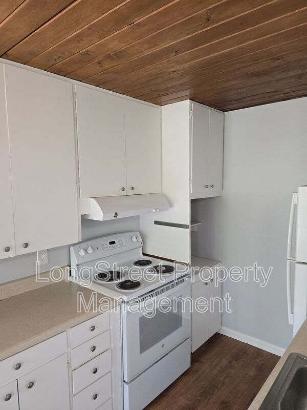 Building Photo - 829 NW 26th