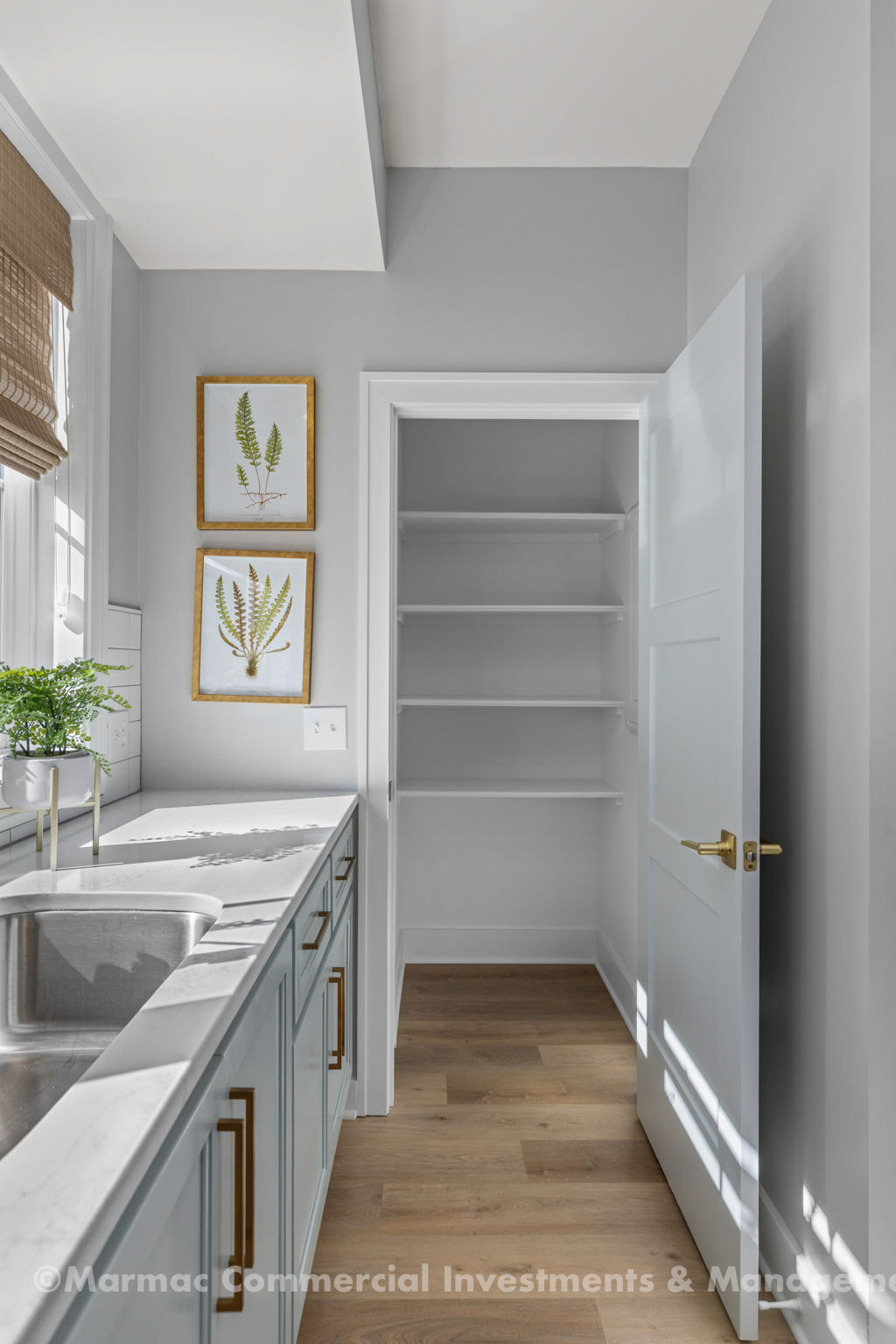 Building Photo - 154 N Poplar St