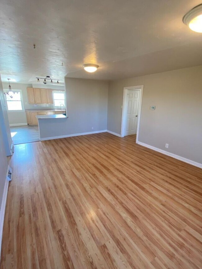 Building Photo - 4 Bedroom Horse Property on 3 acres close to downtown Ault