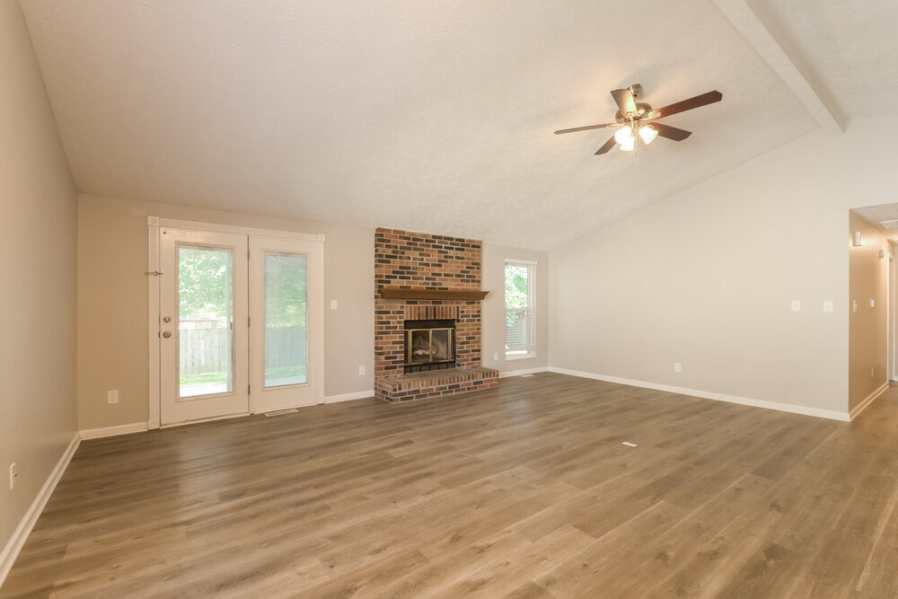 Building Photo - 4419 Deerview Ct