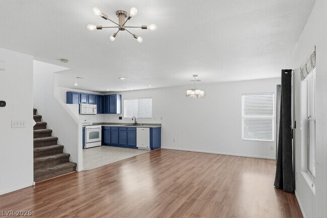 Building Photo - 541 Penzance Ct