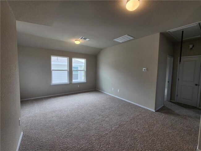 Building Photo - 11400 Milano Dr