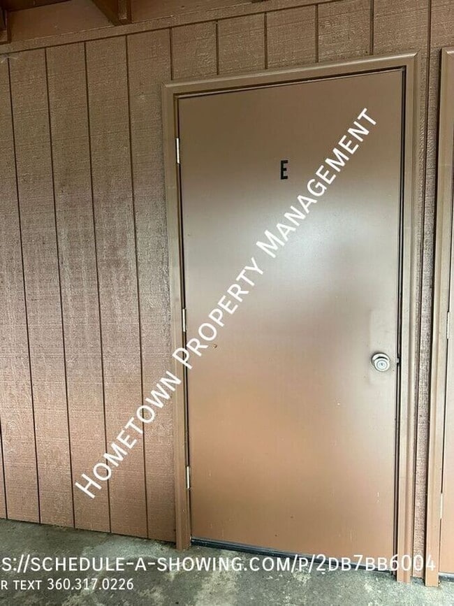 Building Photo - 6805 Littlerock Rd SW