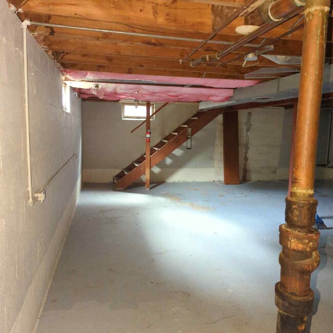 Building Photo - 3842 Meachem Rd