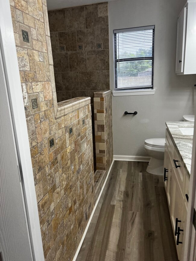 Building Photo - 4321 Nicklaus Ln