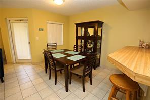 Building Photo - 1515 Pinellas Bayway S