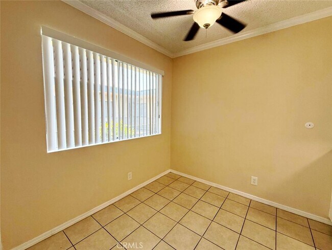 Building Photo - 8371 Northgate Ave