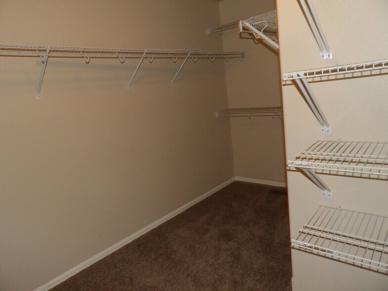 Building Photo - 3019 Shikra View