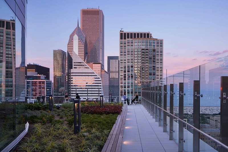 Building Photo - 7 N State St