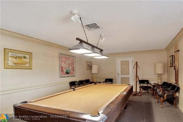 Building Photo - 120 Cypress Club Dr