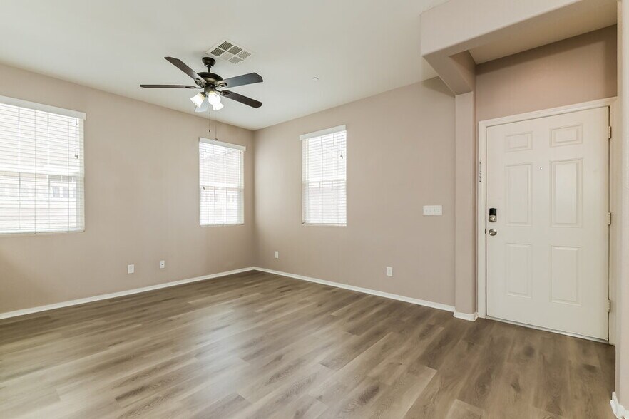 Building Photo - 967 Wembly Hills Pl