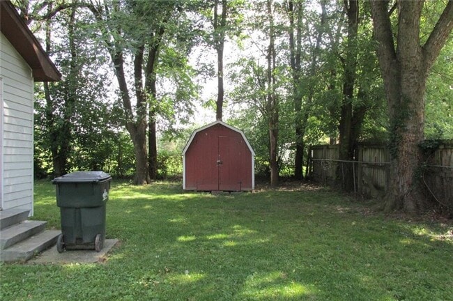 Building Photo - 301 El Paso St SW