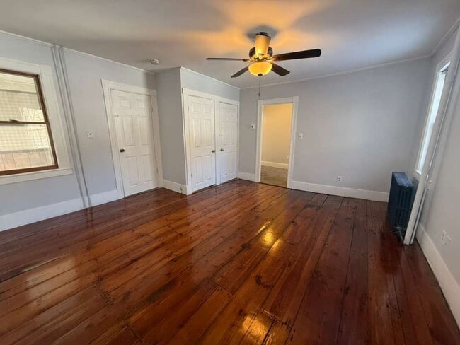 Building Photo - 66 Main St