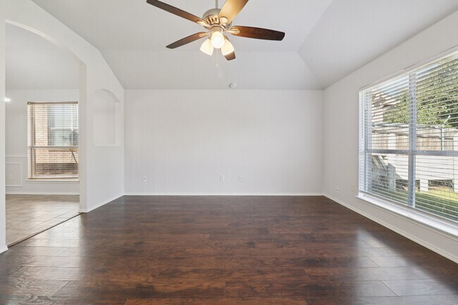 Building Photo - 4937 Spur Ridge Ct