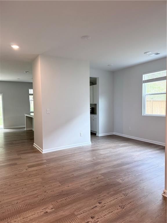 Building Photo - 745 Summerwood Ln
