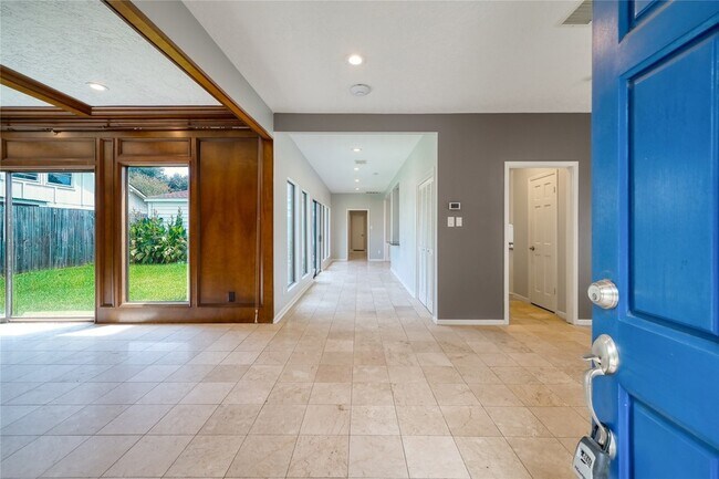 Building Photo - 10919 Villa Lea Ln