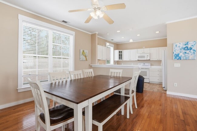 Building Photo - Fully Furnished Home on Tybee Island for Lease!