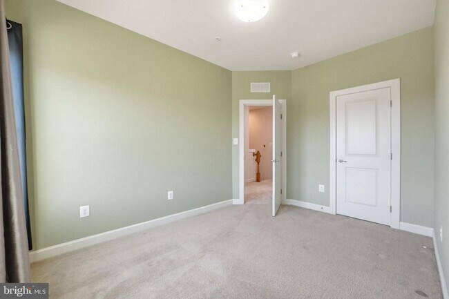 Building Photo - 3604 Worthington Blvd