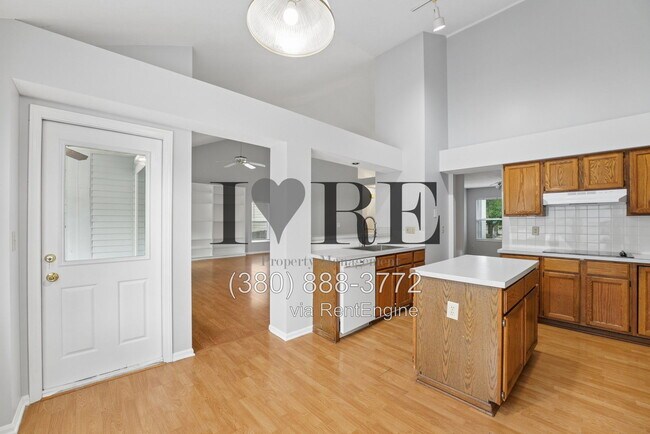 Building Photo - 358 Belle Haven Pkwy