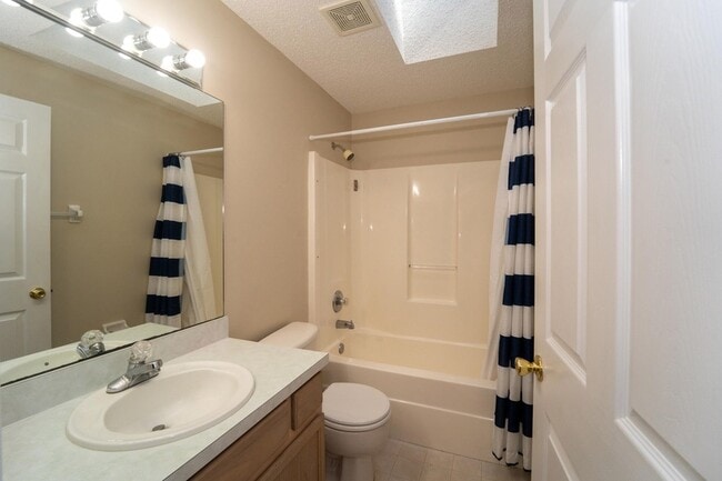 Building Photo - 177 Marsh Island Cir