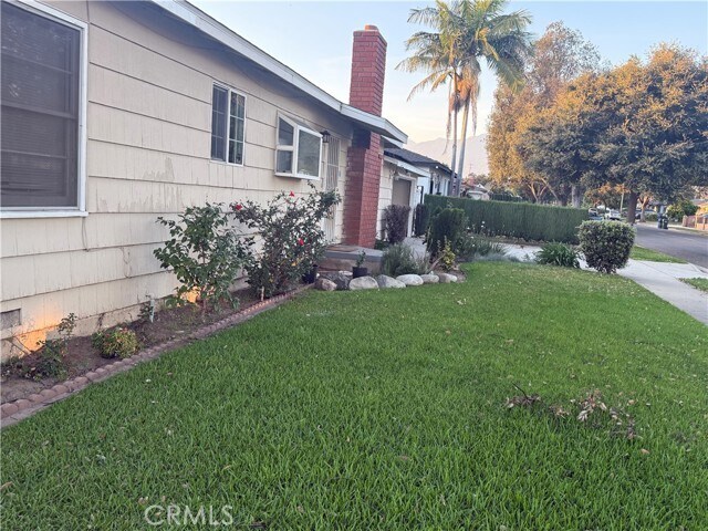 Building Photo - 10731 Freer Ave