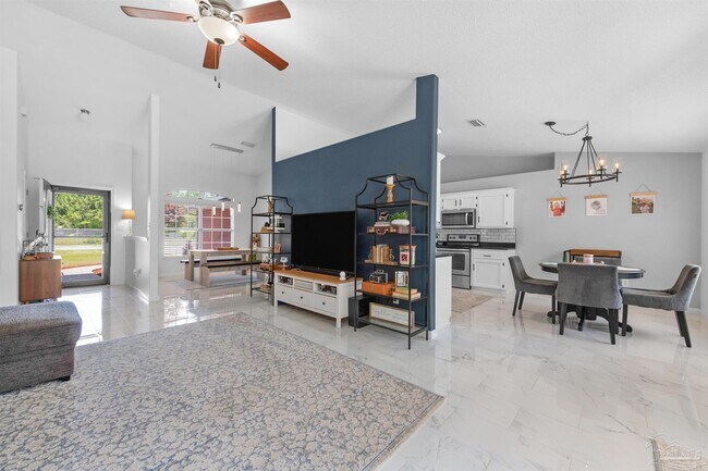 Building Photo - 2442 Raider Ln