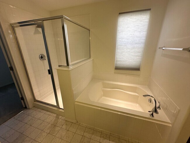 Building Photo - Remarkable 5 bed 4 bathroom in Banning Lewis Ranch With Lawn Care Included!!!