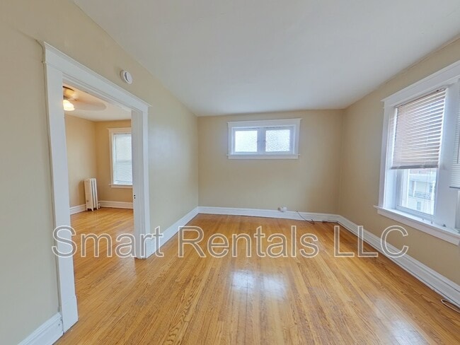 Building Photo - 1008 Tamm Ave