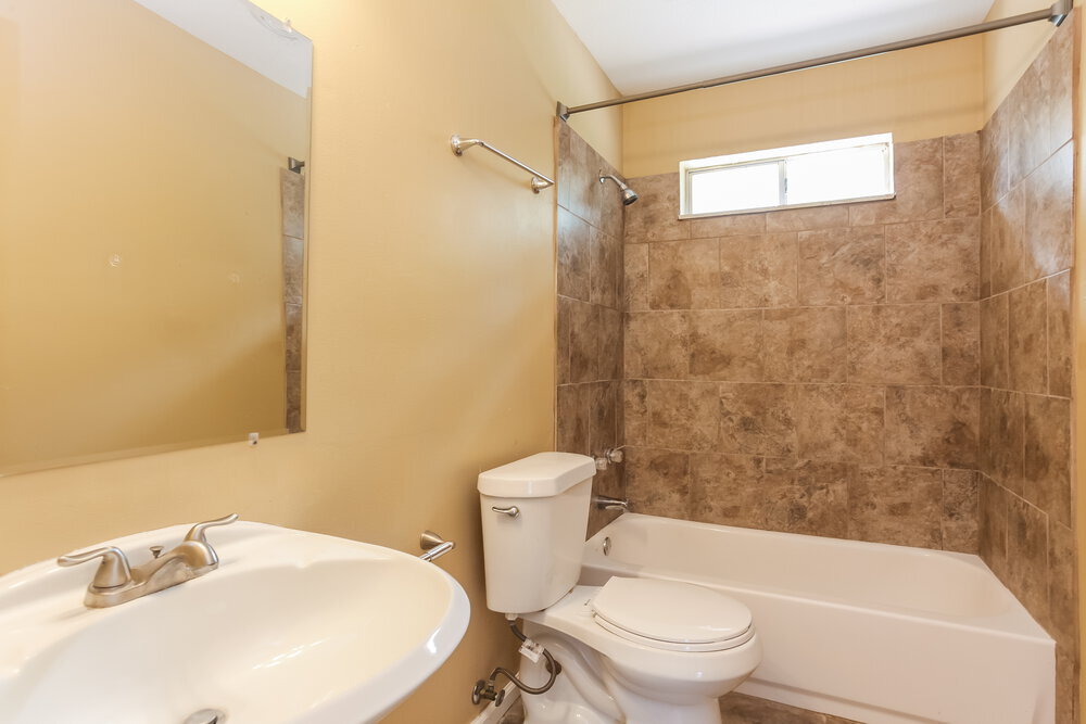 Building Photo - 12526 Zavalla St