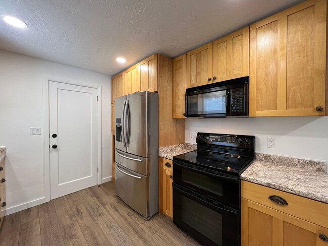 Building Photo - 545be