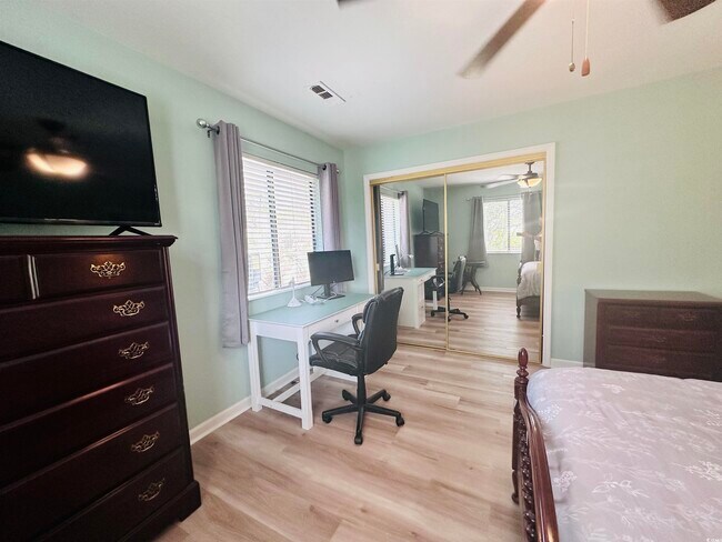 Building Photo - 5165 Inlet Garden Ct