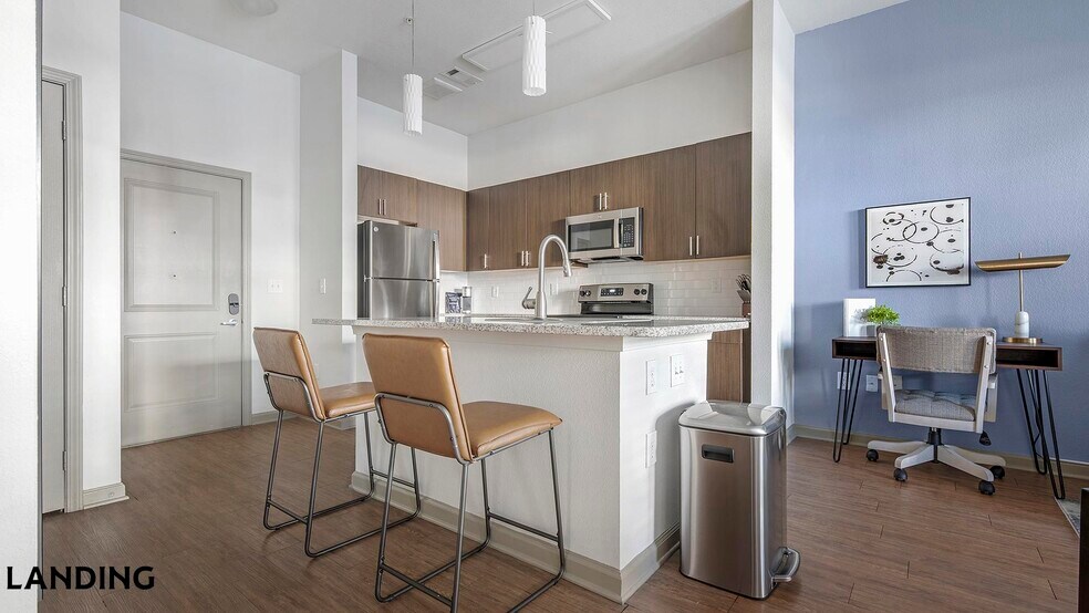 Building Photo - 10051 Perimeter Station Dr