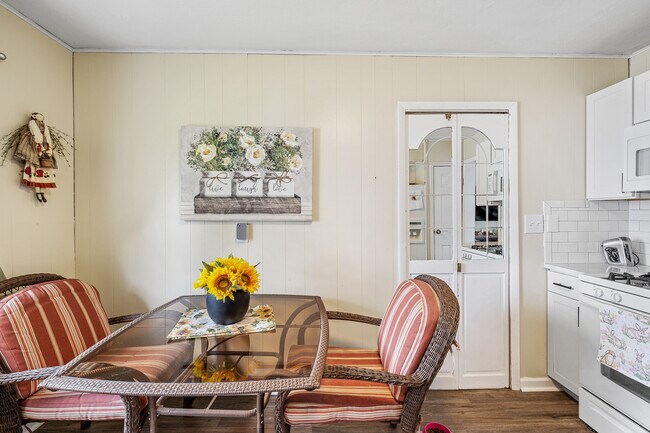 Building Photo - 39 Patton Rd