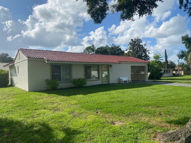 Building Photo - 10116 Fairtree Ln