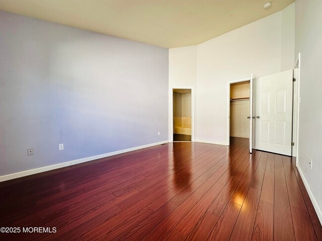Building Photo - 891 Crimson Ct