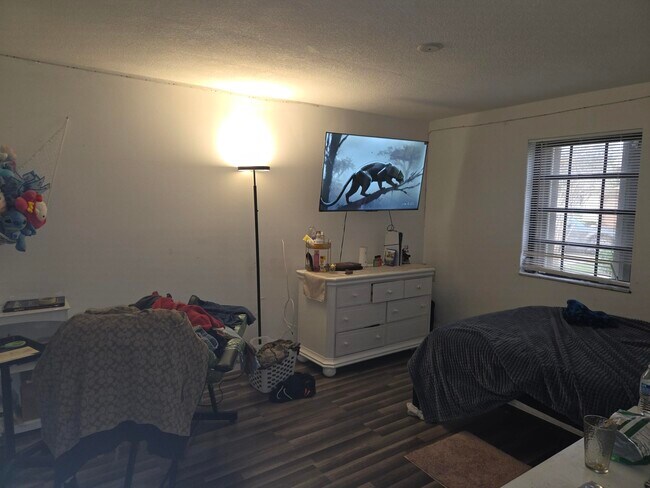 Building Photo - 1474 N Mangonia Cir