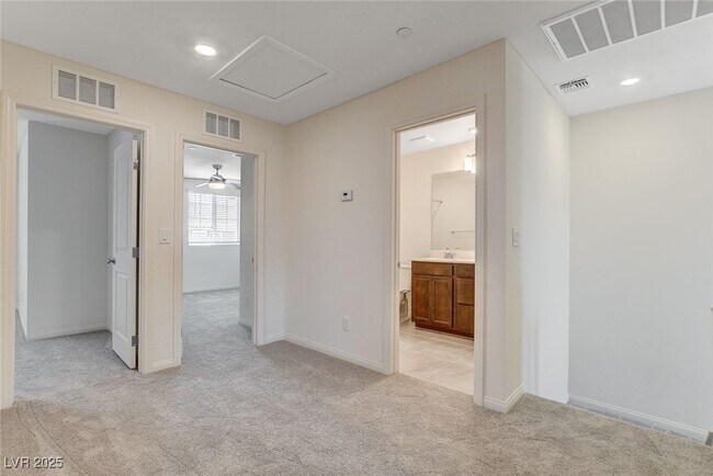 Building Photo - 2620 Ercolano St