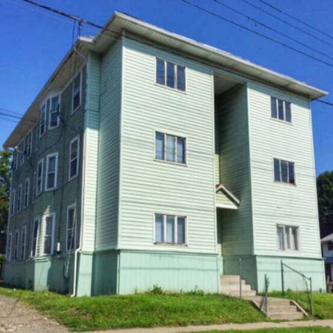 Floorplan - 159 Oak St