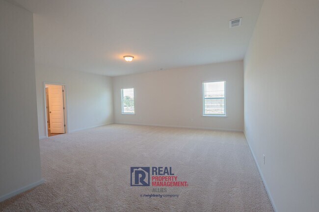 Building Photo - Welcome to Your Dream Home in Adairsville!