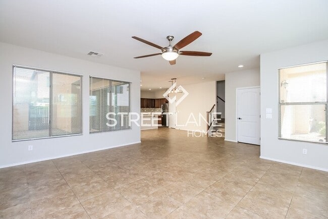 Building Photo - NOW OFFERING FIRST FULL MONTHS RENT FREE!