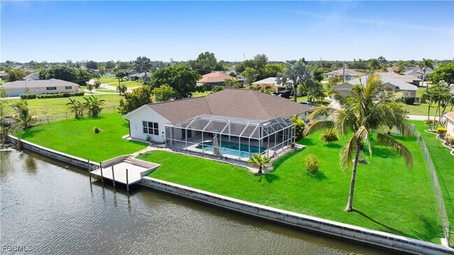 Building Photo - 1811 NE 5th Terrace