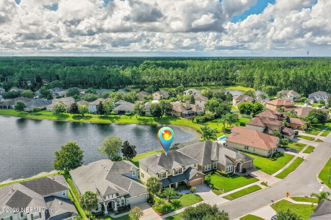 Building Photo - 127 Rockcreek Dr