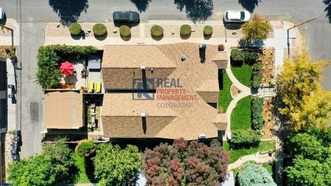 Building Photo - 594 S Ogden St