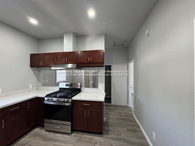 Building Photo - 1801 Eagle Ave