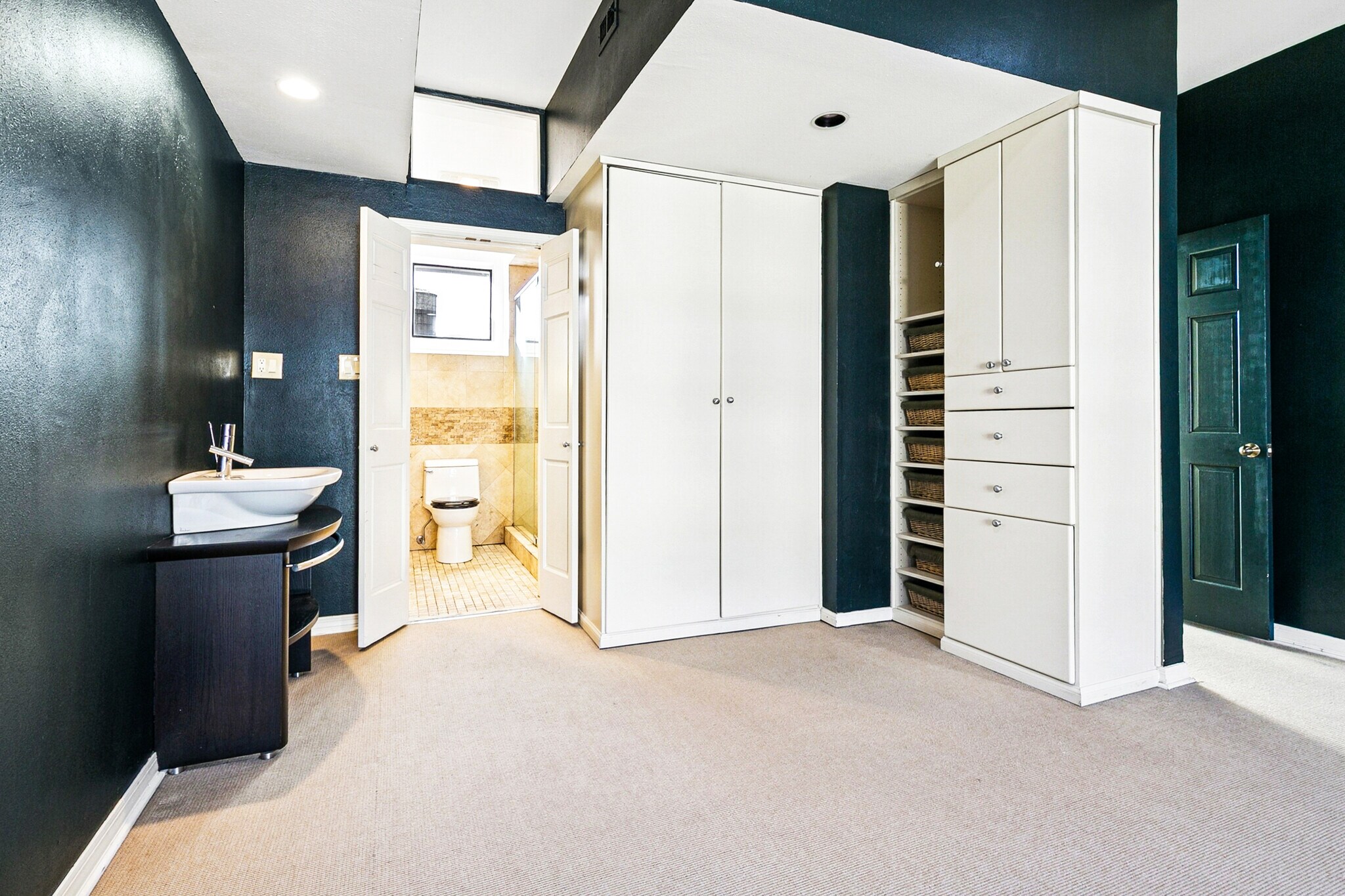 Building Photo - 8654 Pontchartrain Blvd