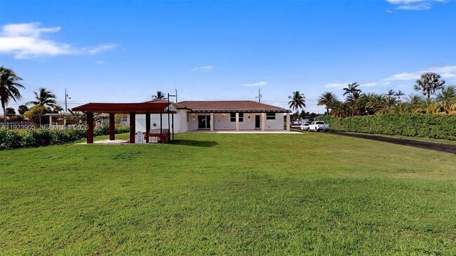 Building Photo - 3801 SW 132nd Ave