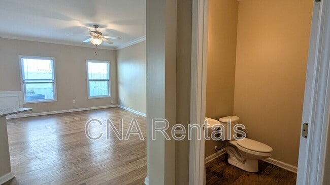 Building Photo - 1747 Oak Brook Ln NW
