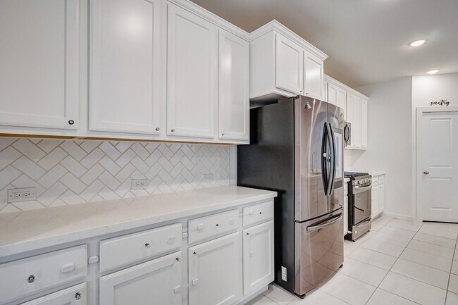 Building Photo - 5115 Klein Orchard Dr